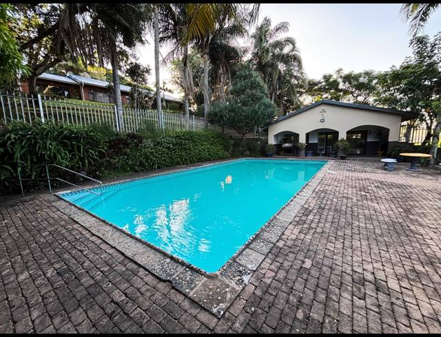 2 BEDROOM TOWNHOUSE FOR SALE IN SHELLY BEACH